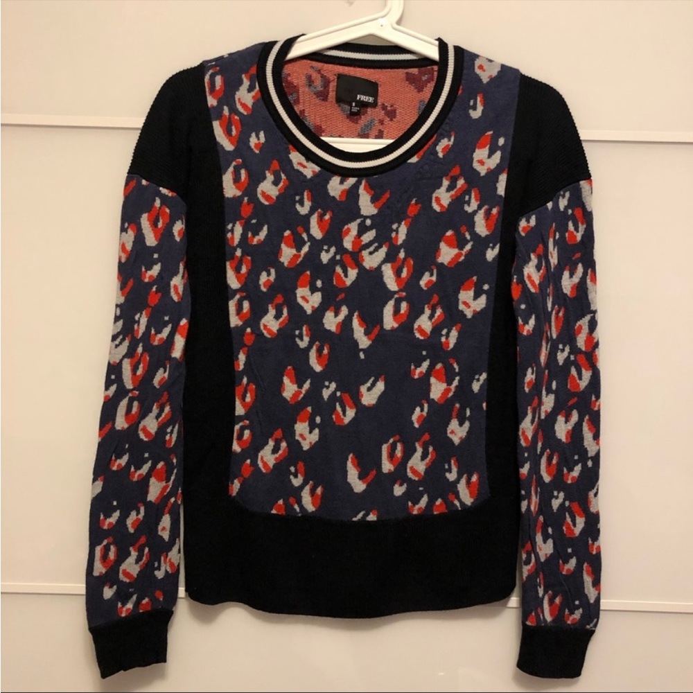 Aritzia Wilfred Free Sweater